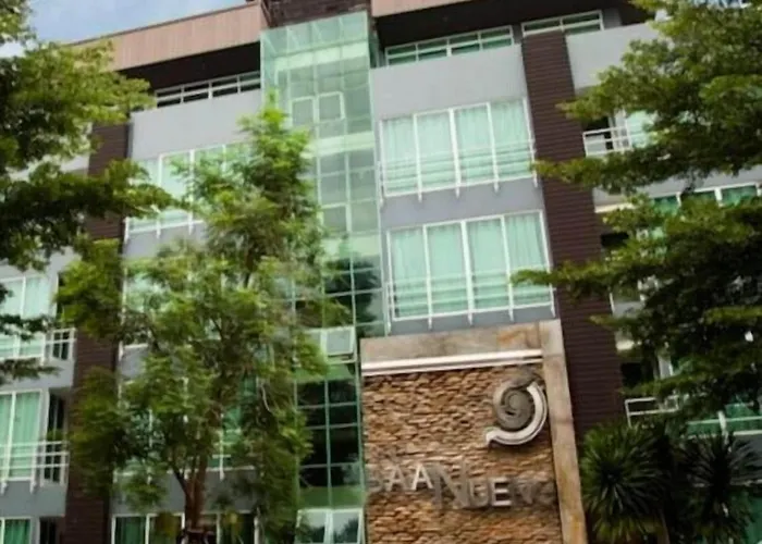 Aparthotel Baannueng At Aree 5 3*